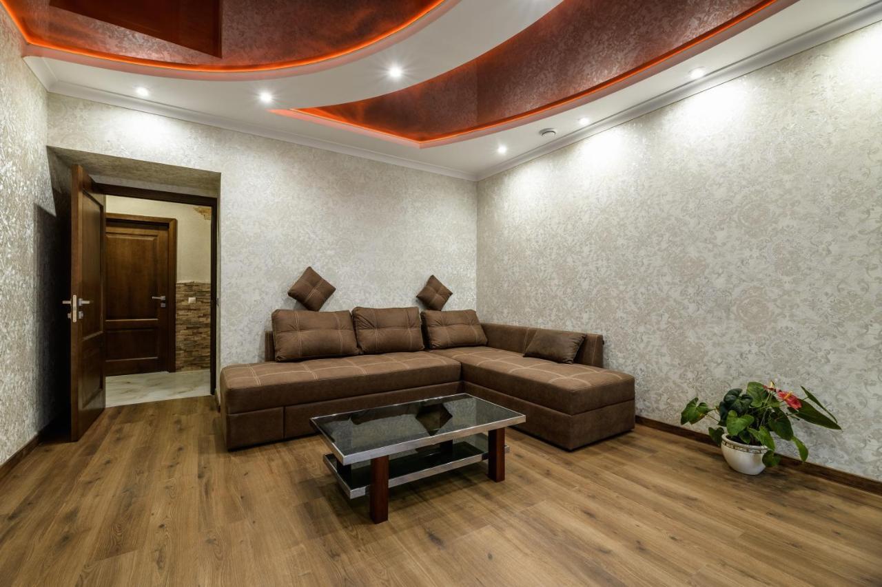 Kyivska Apartments Lviv Exterior photo